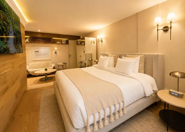 L Heritage Tennyson Apartment Mexico City